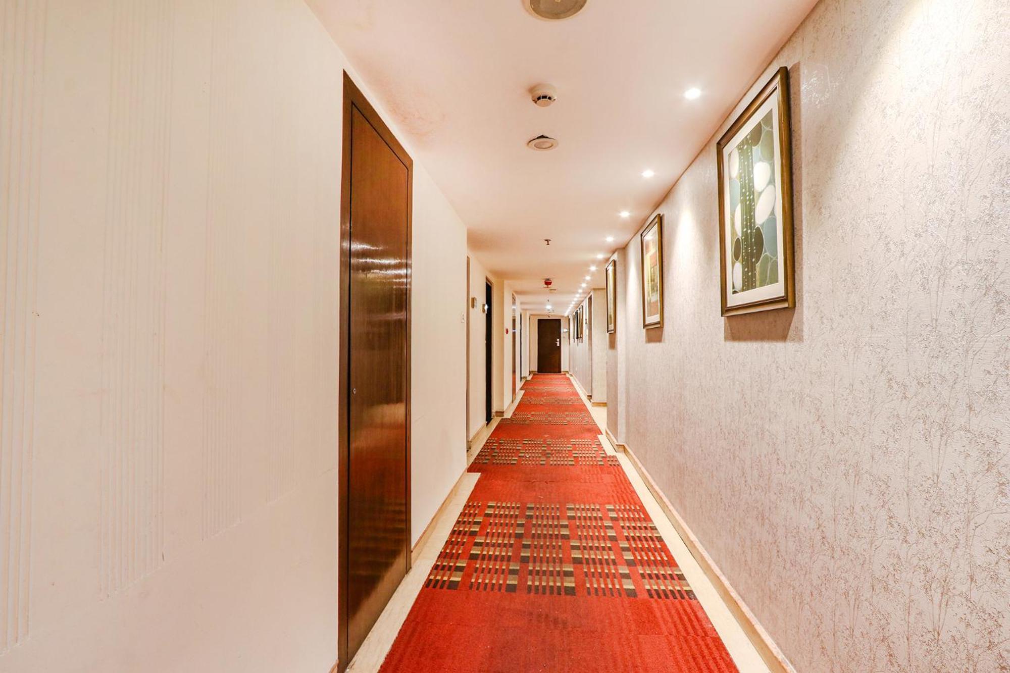Fabhotel Prime Svm Grand - Banjara Hills ไฮเดอราบัด ภายนอก รูปภาพ