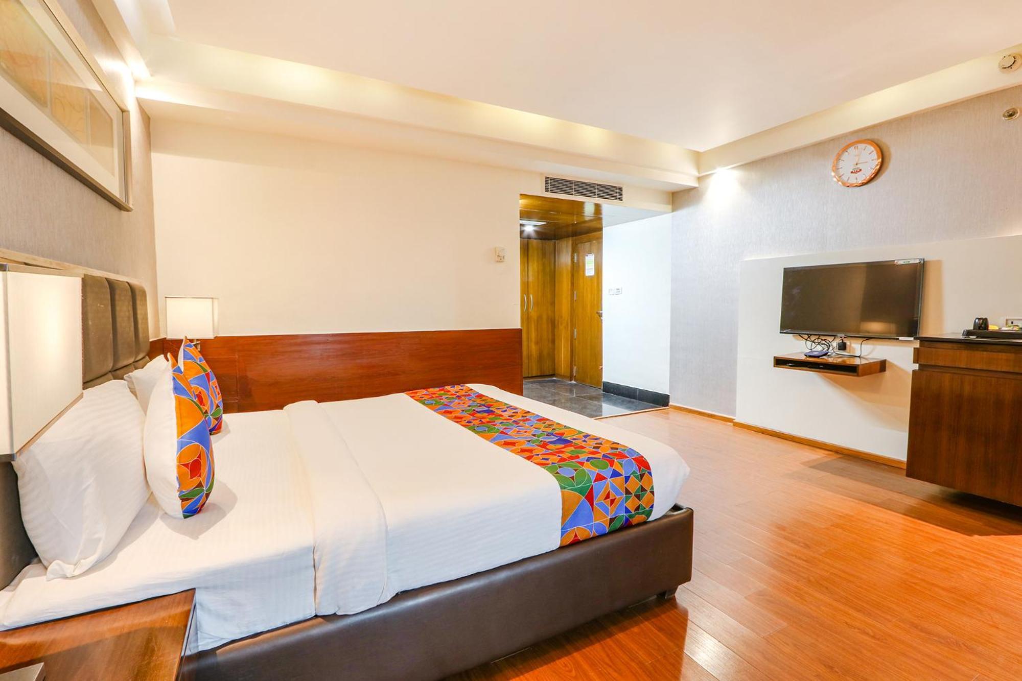 Fabhotel Prime Svm Grand - Banjara Hills ไฮเดอราบัด ภายนอก รูปภาพ