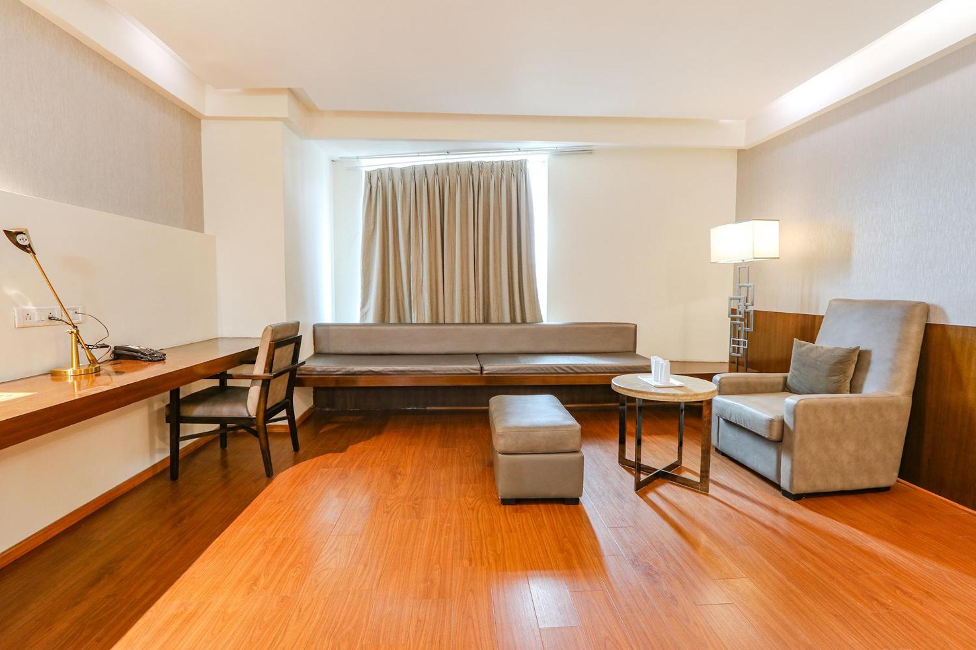Fabhotel Prime Svm Grand - Banjara Hills ไฮเดอราบัด ภายนอก รูปภาพ